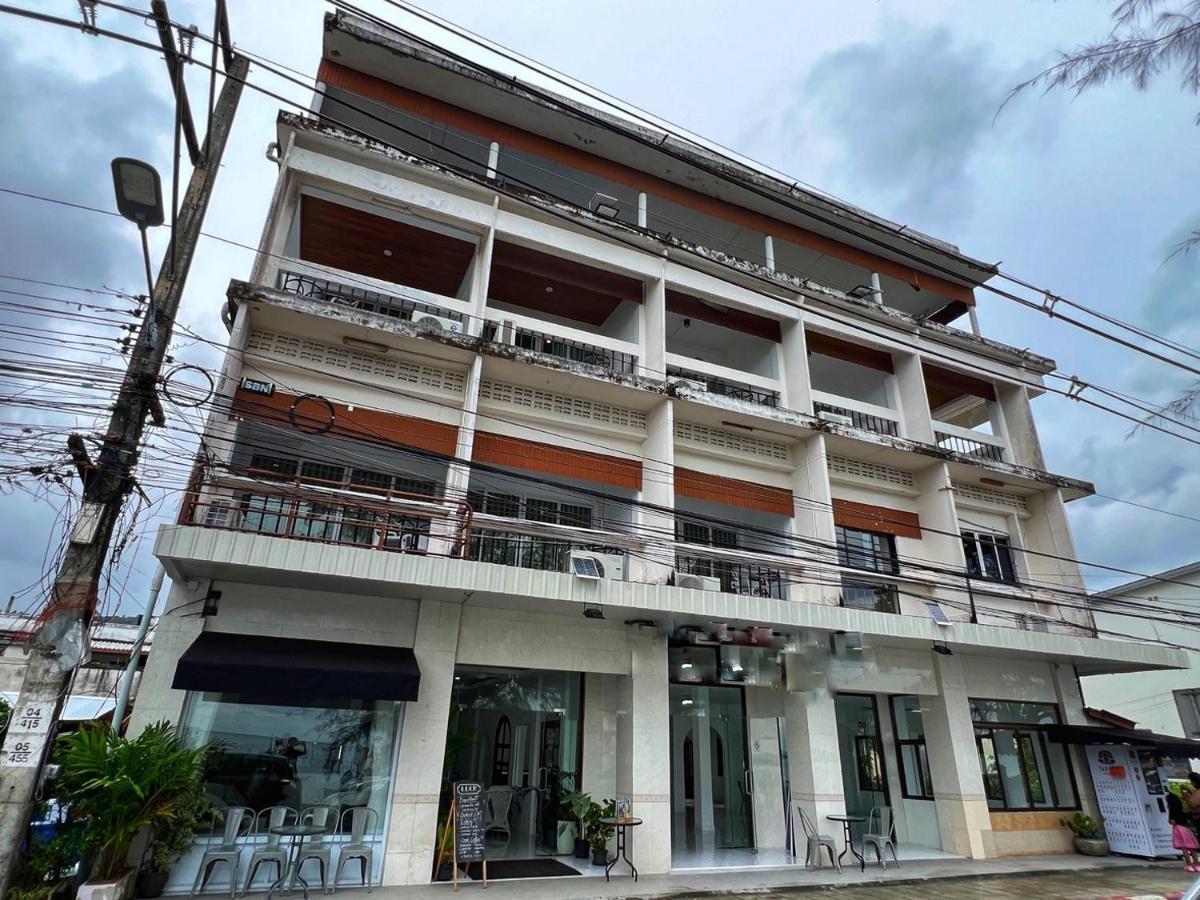 Seaside Palace Hotel Koh Samui Bagian luar foto